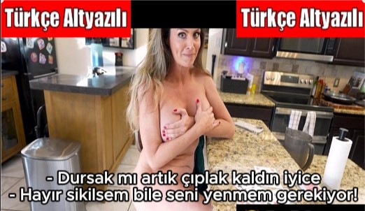 Üvey annesiyle poker oynuyor kazandıkça soyup sikiyor