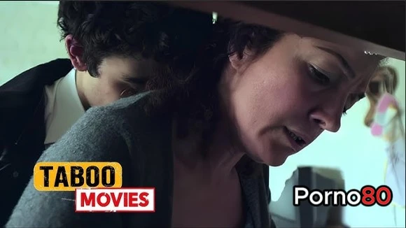 Arkadaşının annesine göz koyan liseli gencin erotik türk filmi